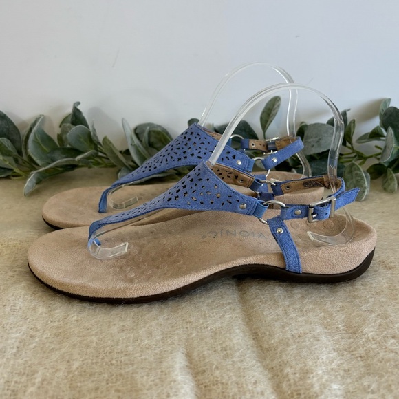 Vionic Kirra Rest perforated thong sandal light blue women size 9.5 - Picture 5 of 9